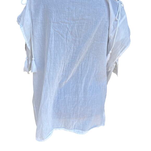 Violeta by Mango Women’s size XL summer top, white with embroidery - Picture 6 of 11